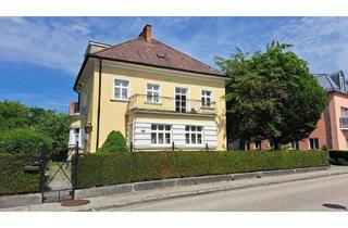 Villen zu kaufen in 4780 Schärding Innere Stadt, Stilvolle Stadtvilla mit Potenzial – klassische Architektur trifft zentrale Lage