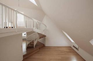 Maisonette mieten in 1010 Wien, Großzügige 2-Zimmer-Dachgeschoßwohnung mit Flair im wunderschönen Palais Harrach - unbefristet zu mieten in 1010 Wien