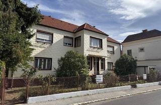 Villen zu kaufen in Wr. Neustädter Straße, 7202 Bad Sauerbrunn, großzügige Villa mit Potenzial im Herzen von Bad Sauerbrunn