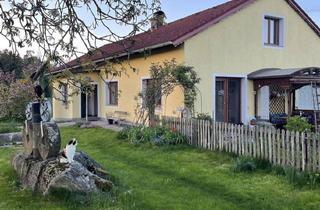 Wohnung mieten in 4211 Alberndorf in der Riedmark, 160 m² Altbauwohnung im Dreikanthof - 8 Zimmer mit großem Garten, Garage & Keller