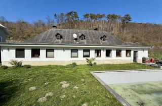 Haus kaufen in 2500 Siegenfeld, Sanierungsobjekt auf 1.065 m² großen Baurechtsgrund