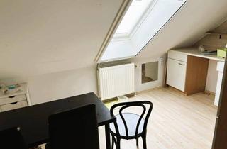 Wohnung kaufen in 2410 Hainburg an der Donau, Dachgeschosswohnung mit Blick an die Donau