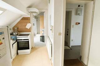 Wohnung kaufen in 2410 Hainburg an der Donau, Dachgeschosswohnung im Innenstadtund und Blick an die Donau