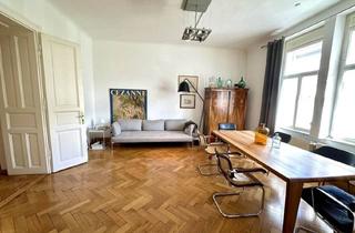 Wohnung mieten in Seebachergasse, 8010 Graz, Provisionsfrei - Wunderschöne Altbauwohnung mit zwei Zimmer und einer extra Küche in absoluter Bestlage in St. Leonhard