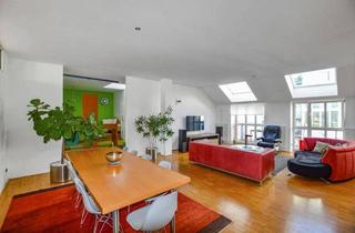 Loft kaufen in 1070 Wien, Großzügig und hell: DG-Wohnung mit Balkon in Hofruhelage