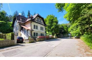Villen zu kaufen in 1230 Wien, Außergewöhnliche Villa in absolut ruhiger Waldrandlage I Rund um Natur pur nahe Lainzer Tiergarten I Ausbauen+sanieren