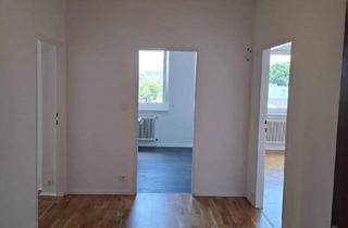 Penthouse mieten in Hütteldorferstraße 216, 1140 Wien, Sonnige 3-Zimmer Dachgeschoss Wohnung