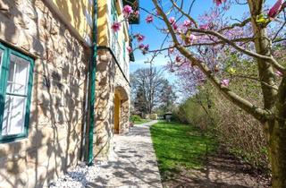 Villen zu kaufen in Neulengbach, 3051 Sankt Christophen, Generalsanierte Jugendstilvilla mit Badeteich & privater Parkanlage