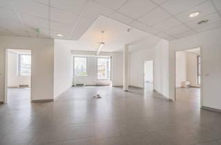 Büro zu mieten in Favoritenstraße 111, 1100 Wien, Barrierefreie DG Bürofläche in der Favoritenstraße direkt bei der U1 Station Reumannplatz zu mieten