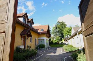Bauernhäuser zu kaufen in 3944 Kurzschwarza, GROSSZÜGIGES WOHNHAUS IM STIL EINES DREISEITHOFES MIT NEBENGEBÄUDE, INNENHOF UND SANIERUNGSBEDÜRFTIGEM POOL - WALDVIERTEL