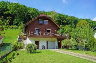 Haus kaufen in 3002 Purkersdorf, Wohlfühleffekt! Gemütliches Blockhaus in idyllischer Waldrandlage in Purkersdorf