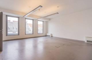 Büro zu mieten in Favoritenstraße 111/15, 1100 Wien, Barrierefreie Bürofläche in der Fußgängerzone direkt bei der U1 Reumannplatz zu mieten