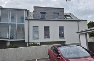 Wohnung kaufen in 2340 Mödling, Dachgeschoss Wohnung mit Terrasse und Stellplatz, vermietet bis Juni 2026