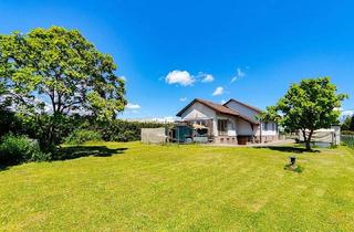 Einfamilienhaus kaufen in 8073 Feldkirchen bei Graz, Familienfreundliches Haus mit großem Garten, Ausbaupotenzial, Wintergarten, Kamin und viel Platz zur Entfaltung.
