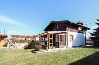 Einfamilienhaus kaufen in 1100 Wien, Kleingartenidylle im Landhausstil mit schönem Garten und Spa-Bereich!