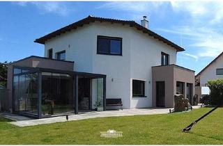 Haus kaufen in 4851 Gampern, Modernes Wohnen mit Pool und Sommergarten in der Nähe vom Attersee!