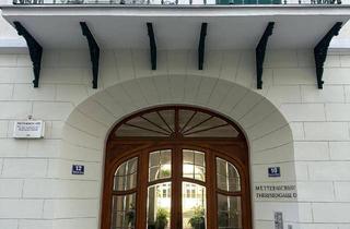 Maisonette kaufen in Theresiengasse 10, 2500 Baden, Provisionsfreie charmante Maisonettewohnung im top-sanierten historischen Metternichhof in Baden – mit Lift, Galerie & Innenhofblick