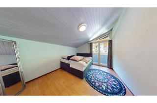 Wohnung kaufen in 5450 Werfen, Investment/Eigenbedarf: Gemütliche 2-Zimmer-Dachgeschosswohnung in Werfen mit Blick in die Berge - Ski amadé
