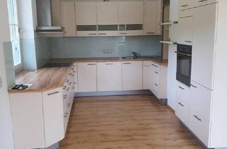 Wohnung mieten in 8990 Bad Aussee, Großzügige Wohnung mit Balkon und Garage mitten in Bad Aussee