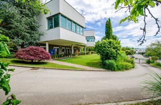 Villen zu kaufen in Klagenfurt Am Wörthersee, Wörthersee, Flughafen, Infrastruktur, 9061 Klagenfurt, EINE VILLA WIE EIN VERSPRECHEN: LEBENSKUNST IN DER NÄHE DES WÖRTHERSEES!