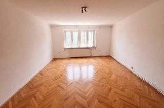 Wohnung kaufen in Babenbergerstraße, 8020 Graz, Sanierungsfähige große 3-Zimmer-Wohnung in der Nähe des Bahnhofs Graz