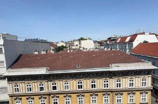 Wohnung kaufen in Berggasse, 1090 Wien, ÜBER DEN DÄCHERN VON WIEN I WEITBLICK I ALTBAU I SANIERUNGSBEDARF I 4,5 Zimmer I LIFT