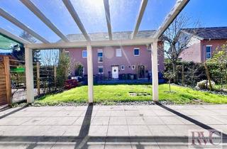 Doppelhaushälfte kaufen in 5111 Bürmoos, Sonnige Doppelhaushälfte im Herzen einer liebevollen Nachbarschaft – zentral und ideal für Familien
