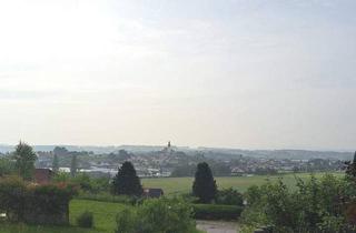 Grundstück zu kaufen in 4861 Schörfling, Schörfling am Attersee: Baugrundstück mit Holzblockhaus in erhabener Lage mit Fernsicht!