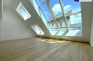 Wohnung kaufen in Hermanngasse, 1070 Wien, Wohntraum im Dach I perfekt aufgeteilte 3-4 Zimmer I atemberaubendes Wohnzimmer mit Glas-Himmel revitalisierter Stilaltbau I urbane Lage mit bester Infrastruktur!