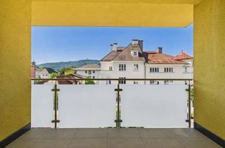 Wohnung kaufen in 9210 Pörtschach am Wörther See, Sonnige & neuwertige 2-Zimmer-Wohnung samt Loggia im Zentrum von Pörtschach mit Pyramidenkogel Blick