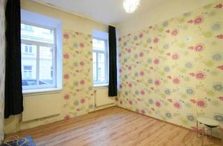 Wohnung kaufen in Mumbgasse, 1020 Wien, ++NEU++ Renovierungsbedürftige 4-Zimmer Altbauwohnung im Erdgeschoss!