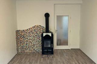 Wohnung mieten in Forstnerweg 7/1/4, 2630 Ternitz, Helle 2-Zimmer-Wohnung mit Balkon - sofort einziehen & wohlfühlen!