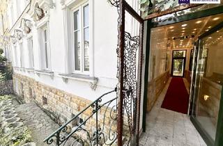 Villen zu kaufen in 1180 Wien, Exklusiv: Stilvolle Gründerzeitvilla in Währing mit drei autarken Wohneinheiten
