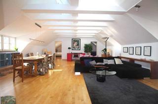 Wohnung kaufen in 5020 Salzburg, Stilvolle Dachgeschosswohnung im Herzen von Salzburg