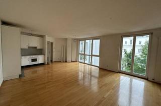 Wohnung mieten in Karlsplatz / Oper / U1 / Schwarzenbergplatz / City Center, 1040 Wien, 2 Zimmer Wohnung mit Gemeinschaftsdachterrasse direkt beim Karlsplatz!