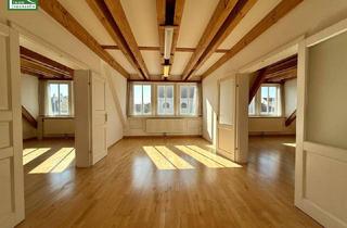 Büro zu mieten in Hauptplatz 19, 2460 Bruck an der Leitha, Helle Büro- oder Kanzleiräumlichkeit in Toplage am Hauptplatz von Bruck an der Leitha!