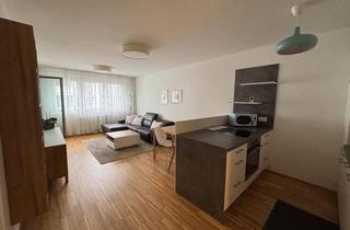 Wohnung mieten in Susi Nicoletti Weg 15, 1100 Wien, Helle, moderne Single / Pärchen Wohnung mit Blick ins Grüne (inkl. BK, Warmwasser, Heizung und Garage). Möbliert.
