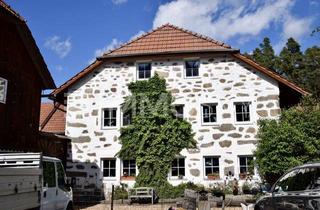 Bauernhäuser zu kaufen in 4294 Sankt Leonhard bei Freistadt, Romantischer Mühlviertler 3-Kant-Hof - viele Möglichkeiten