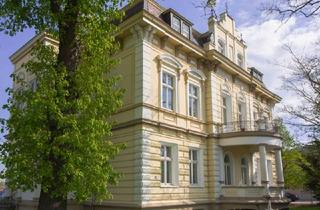 Villen zu kaufen in 1190 Wien, Traumhafte Villa mit einzigartigem Grünblick!