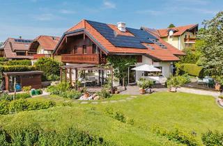 Villen zu kaufen in 4893 Zell am Moos, Geborgenheit mit Ausblick – Zeitloses Wohnen am Irrsee