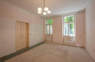 Wohnung kaufen in Novaragasse, 1020 Wien, ++NEU++ Sanierungsbedürftige 3-Zimmer Altbauwohnung im Erdgeschoss!