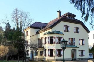 Villen zu kaufen in 6330 Kufstein, Villa mit Entwicklungspotenzial für Visionäre in guter Lage in Kufstein!