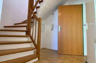 Wohnung kaufen in 8010 Graz, Lichtdurchflutete Dachgeschosswohnung in ruhiger Lage nahe der Murpromenade