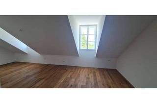Wohnung mieten in 5280 Braunau am Inn, Moderne Garconniere im Dachgeschoss – Effizient & zentral gelegen