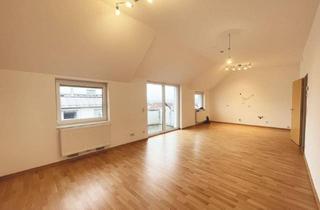 Wohnung mieten in Getreidegasse, 3681 Hofamt Priel, Charmante Dachgeschosswohnung mit 3 Zimmern & Balkon – Wohnen mit Weitblick