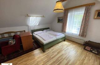 Wohnung kaufen in Ramgutstraße, 8990 Bad Aussee, Stilvoll wohnen im Schloss Ramgut – 1-Zimmer-Refugium in Bad Aussee