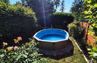 Doppelhaushälfte kaufen in 2602 Blumau-Neurißhof, Teilmodernisierte Doppelhaushälfte mit Pool und Carport