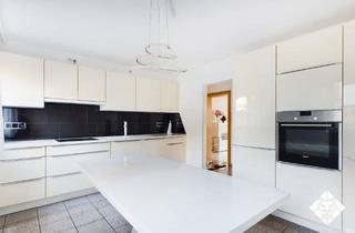 Wohnung kaufen in Mozartstraße, 6300 Wörgl, Ruhige Innenstadtlage mit Bahnhofsnähe – 3-Zimmer-Wohnung mit Garage und 4 % Mietrendite