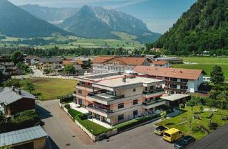 Wohnung kaufen in 6344 Walchsee, • Seenähe & Bergblick*Stilvolle Dachgeschoss-Wohnung am Walchsee