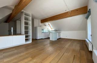 Loft mieten in 10. Oktoberstraße 14 a, 9161 Maria Rain, Reizendes Dachgeschoss-Loft mit tollem Ausblick